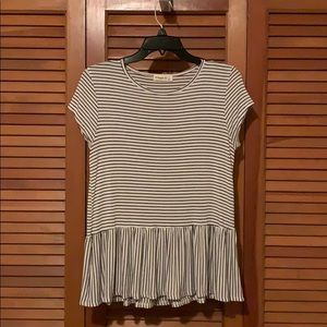 ⭐️ Ginger G Striped peplum top ⭐️